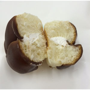 羊羹ツイスト(4個入り)/冷凍便 菱田ベーカリー 羊羹とホイップクリームの相性が抜群です。20年前から販売しはじめた羊羹パンです 宿毛 すくも 羊羹ぱん